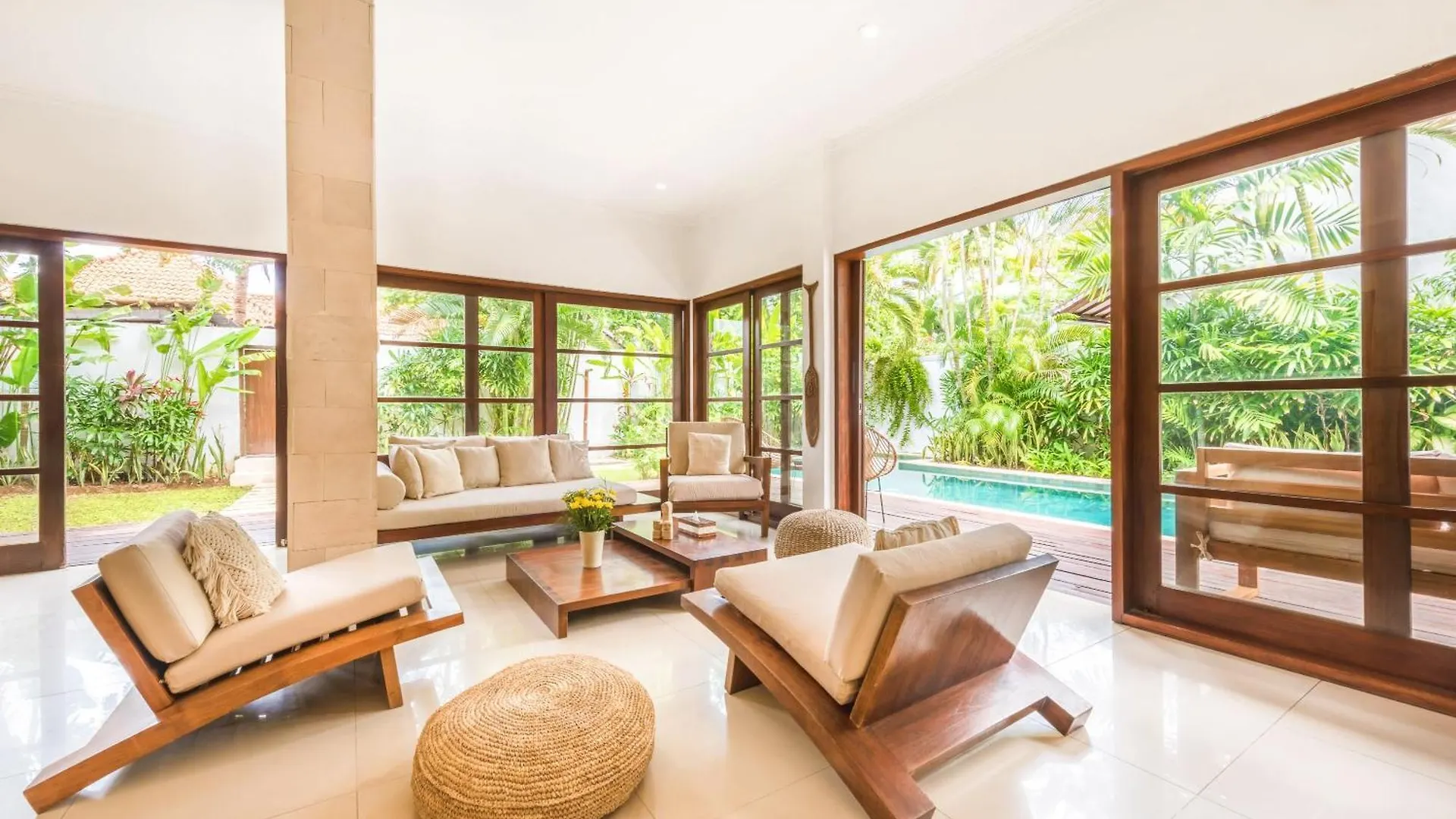 Villa Nord - Private 3 Bdr Villa In Seminyak, 12M Pool, Best Location 0*, Seminyak (Bali)